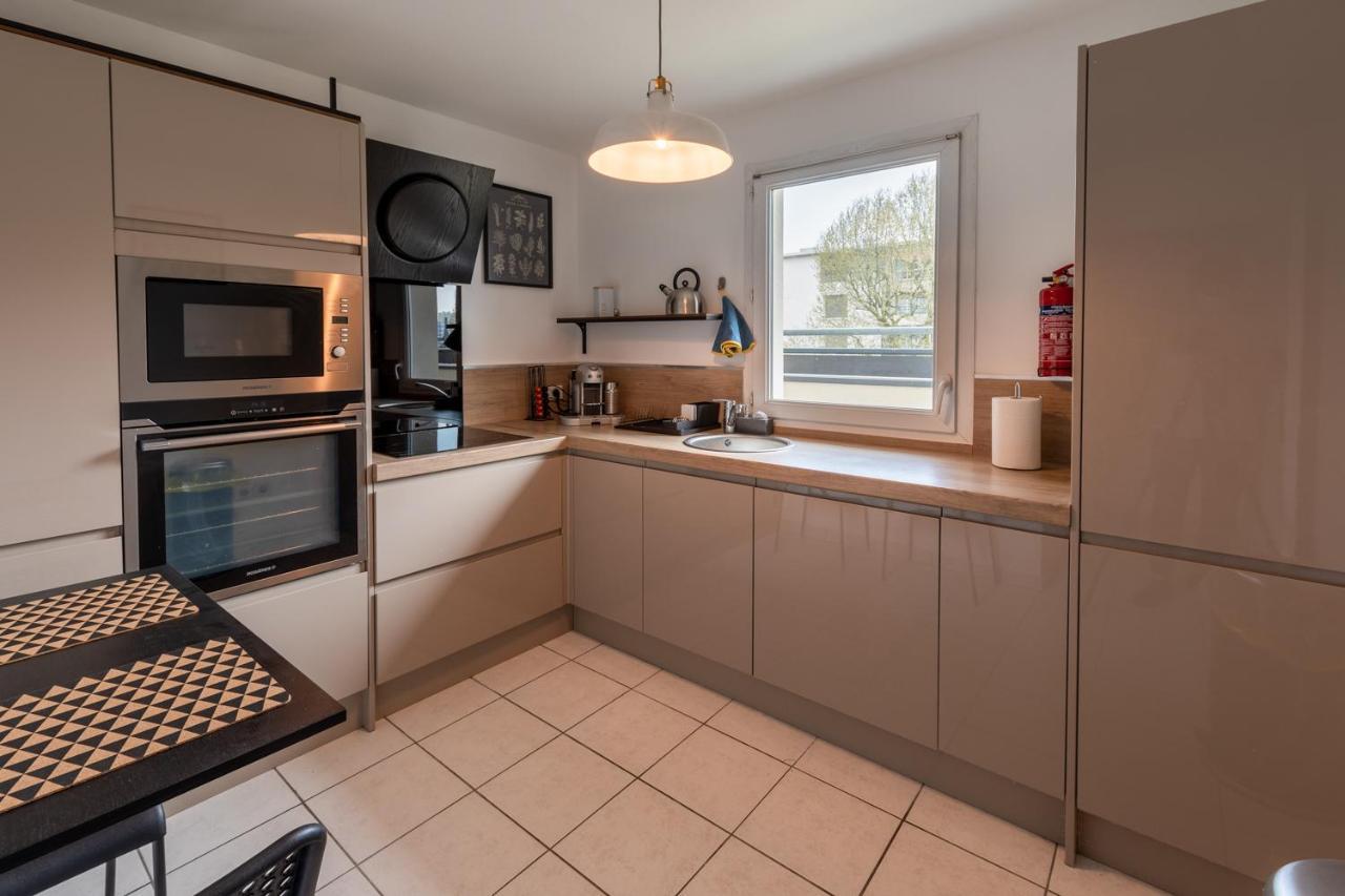 T3 Duplex➽metro➽ Parking➽ Entrée Autonome➽net Flix * Ruan